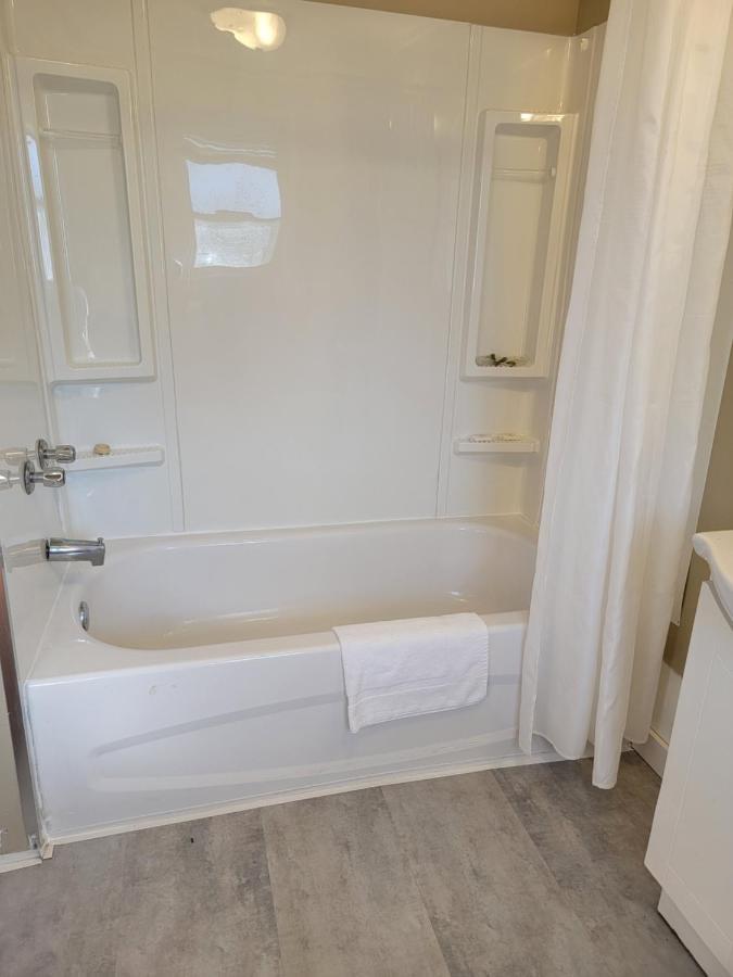 Gateway Motel Gananoque Εξωτερικό φωτογραφία